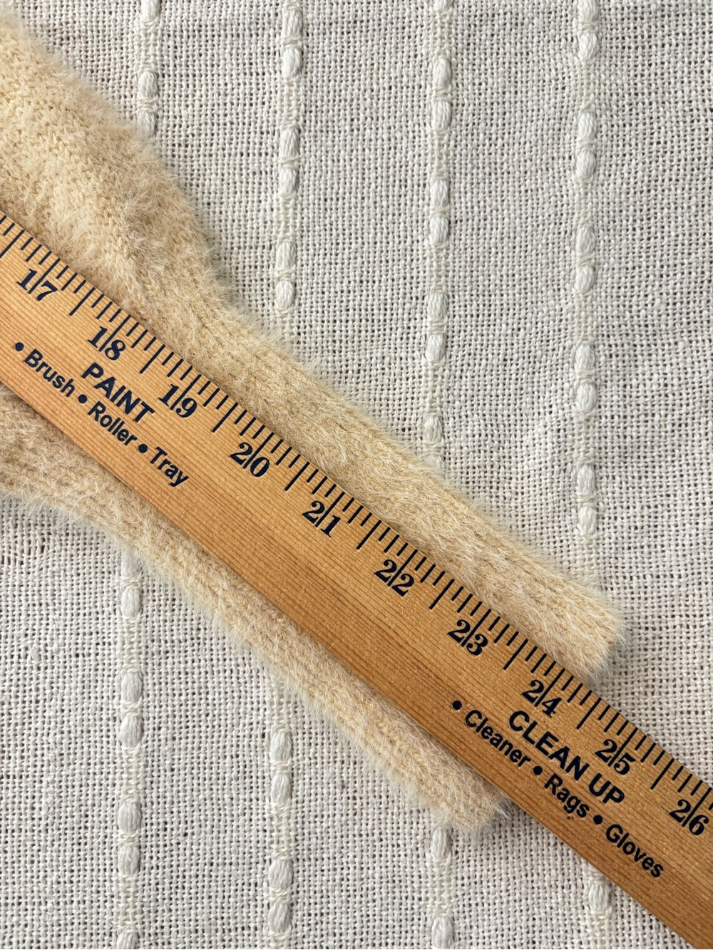 Urban Outfitters Cream Fuzzy Oversized Button Cardigan Sweater Size Small - Picture 10 of 12